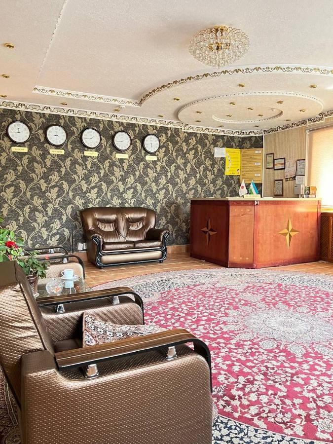 Hotel Papillon Ташкент Екстериор снимка