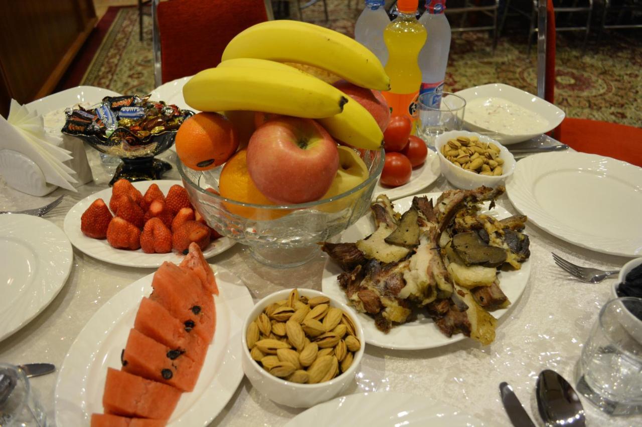 Hotel Papillon Ташкент Екстериор снимка