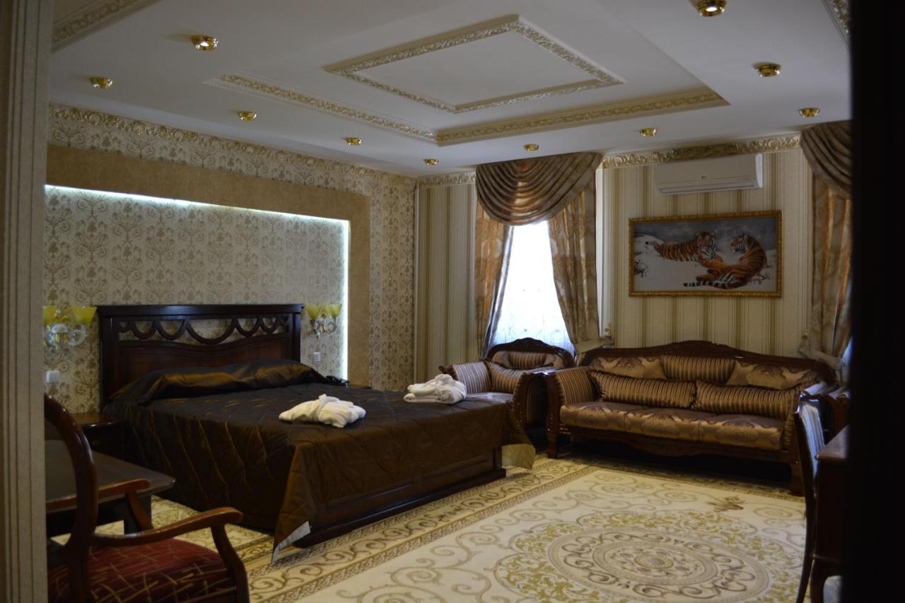 Hotel Papillon Ташкент Екстериор снимка