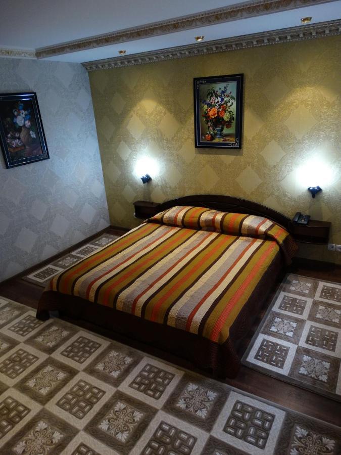 Hotel Papillon Ташкент Екстериор снимка