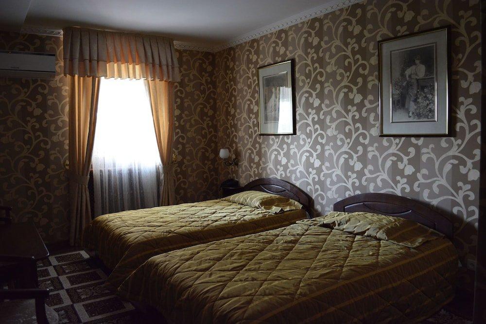 Hotel Papillon Ташкент Екстериор снимка