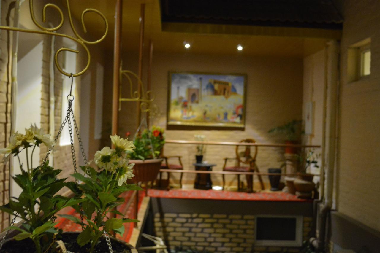 Hotel Papillon Ташкент Екстериор снимка
