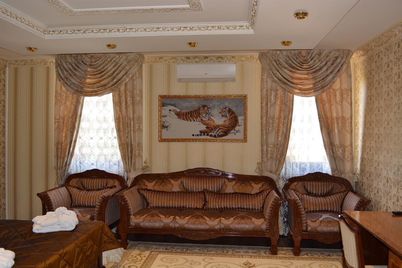Hotel Papillon Ташкент Екстериор снимка