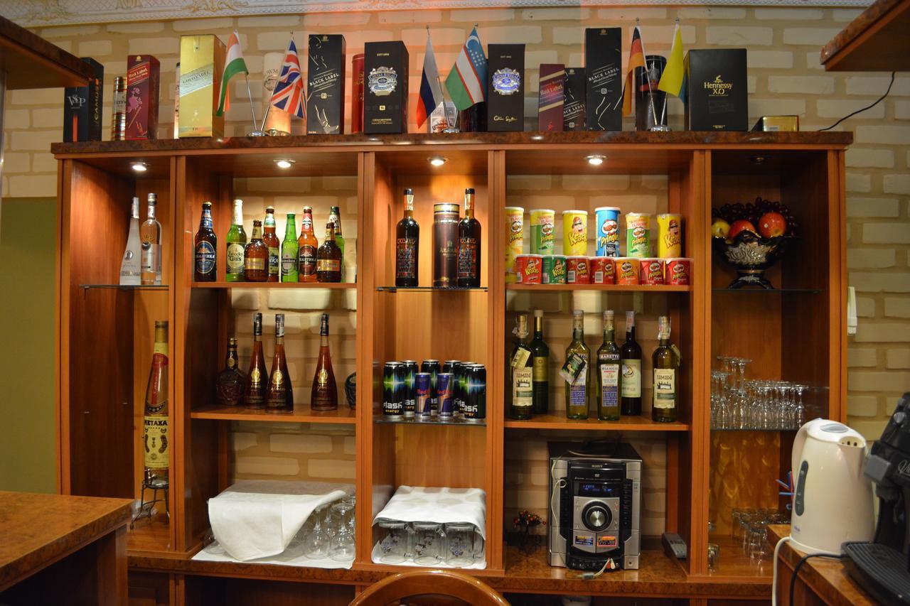 Hotel Papillon Ташкент Екстериор снимка