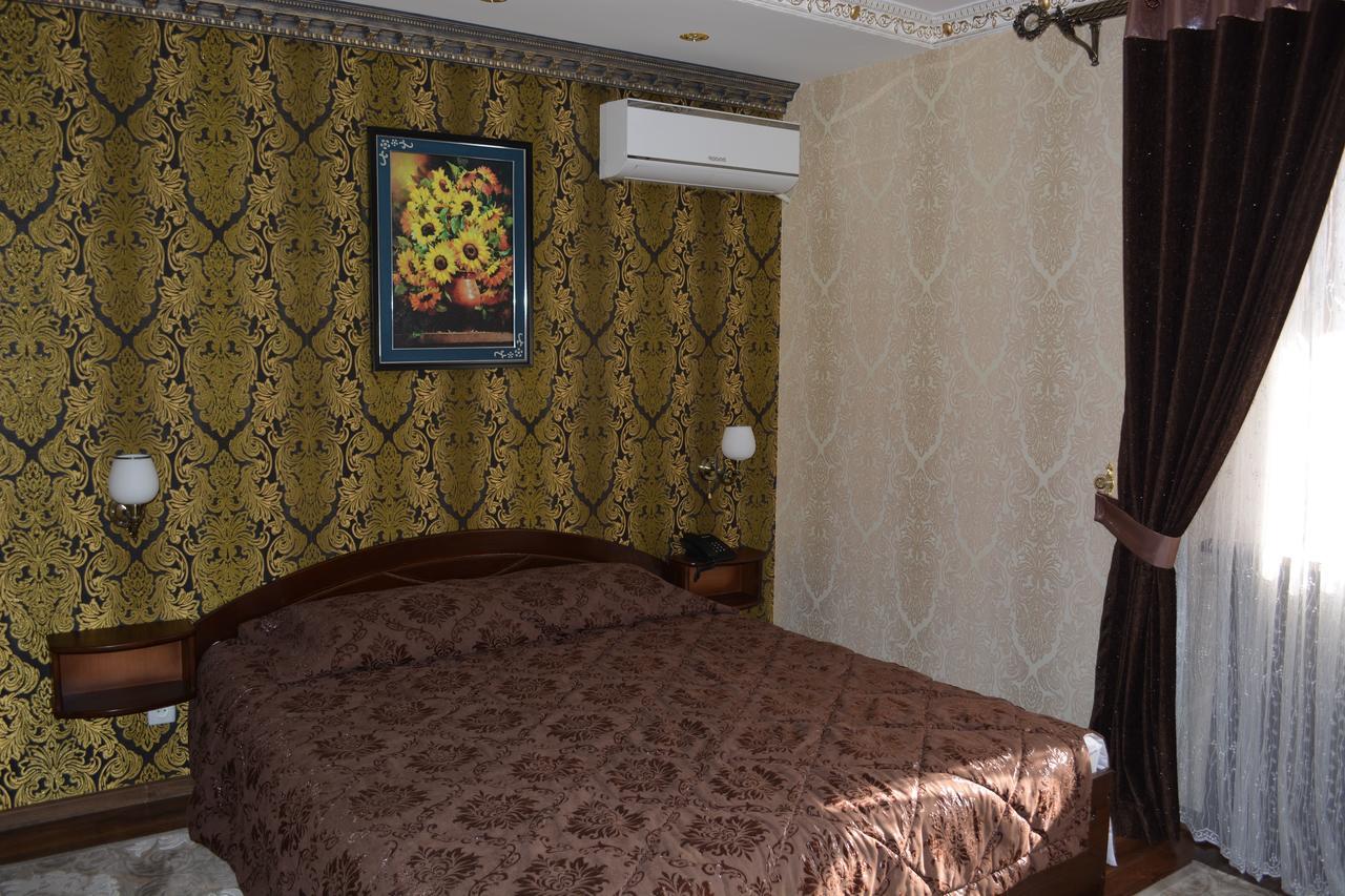 Hotel Papillon Ташкент Екстериор снимка
