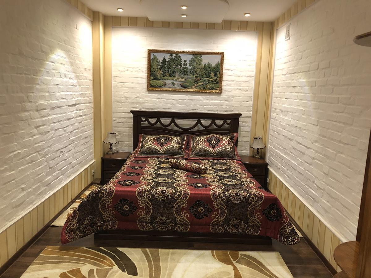 Hotel Papillon Ташкент Екстериор снимка